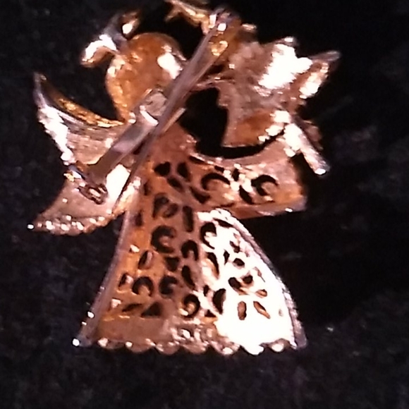 CHRISTMAS ANGEL  CARRY TREE BROOCH - Picture 4 of 5